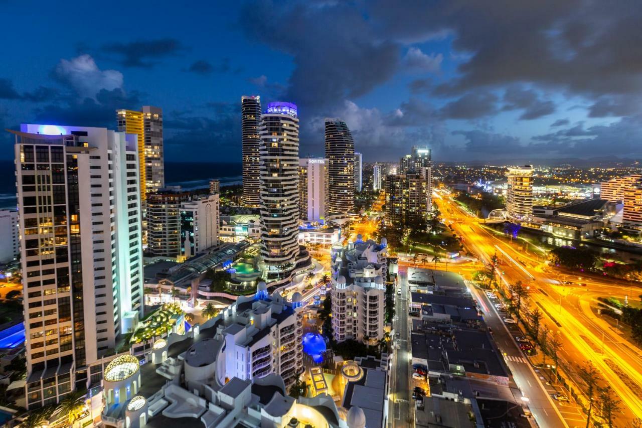 Qube Broadbeach Guldkusten Exteriör bild