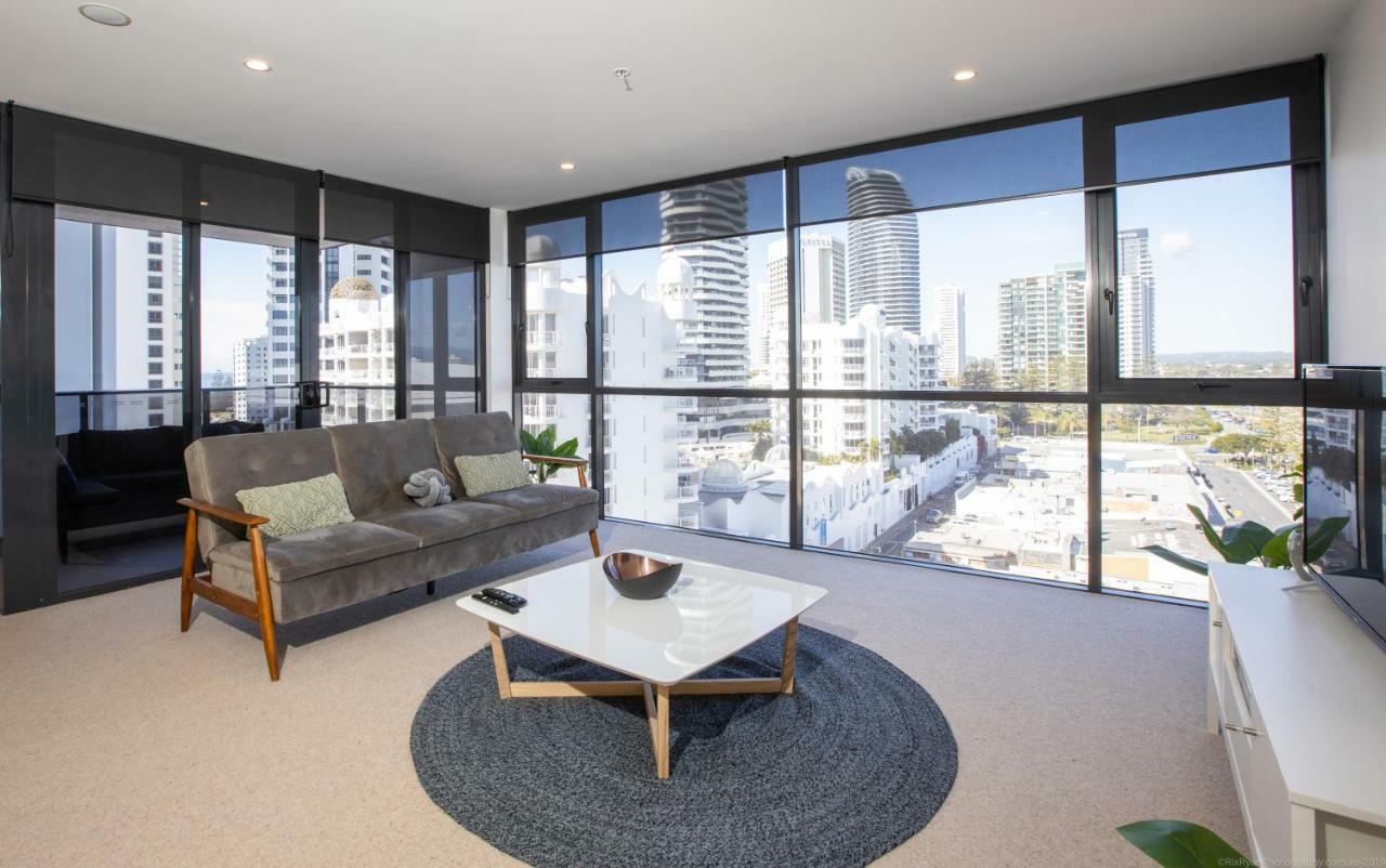 Qube Broadbeach Guldkusten Exteriör bild